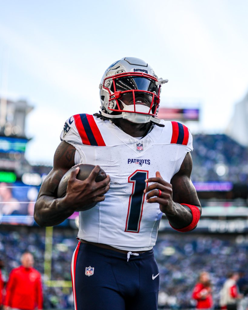 AJ Brown salió lesionado