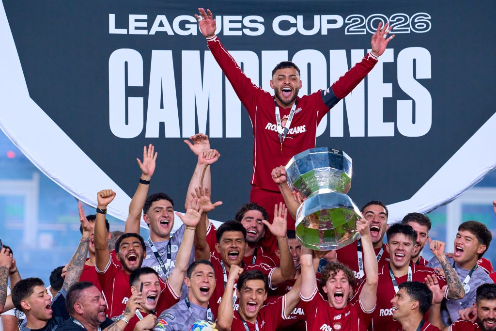 Alexis Vega confiesa: “Iba a jugar con el Espanyol pero me lesioné la rodilla”