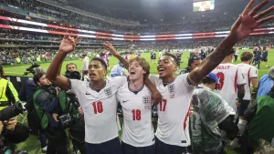 Anthony Gordon confiesa: "El partido contra México fue la mejor experiencia de mi vida"