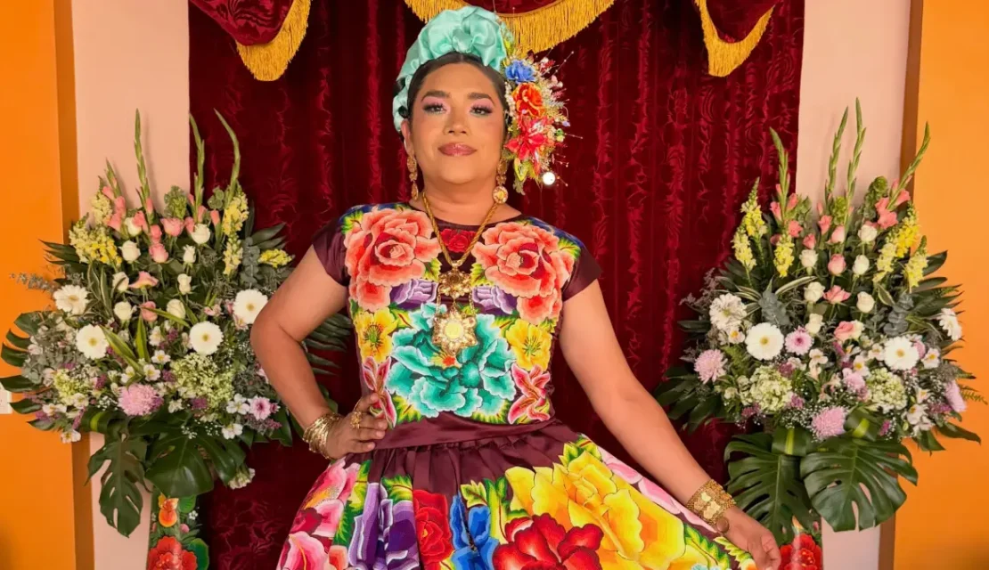 Atacan casa de Elvis Guerra, diseñadora y poeta muxe que vistió a Sheinbaum para el Grito