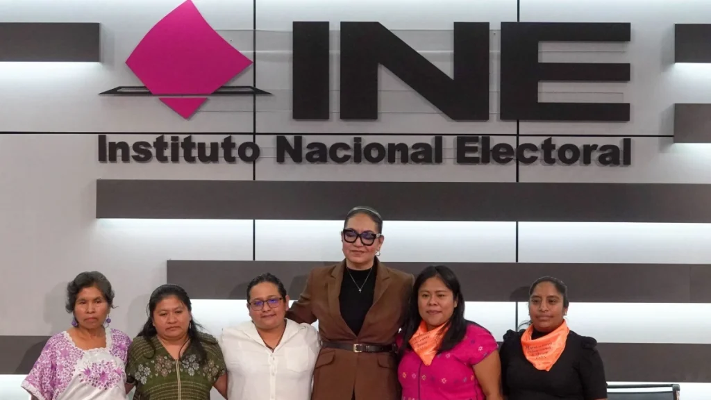 Renuncia de las Secretaría Ejecutiva del INE