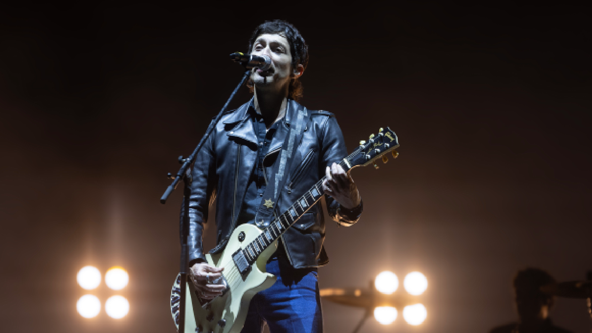 Javier Blake de División Minúscula en el Vans Warped Tour México