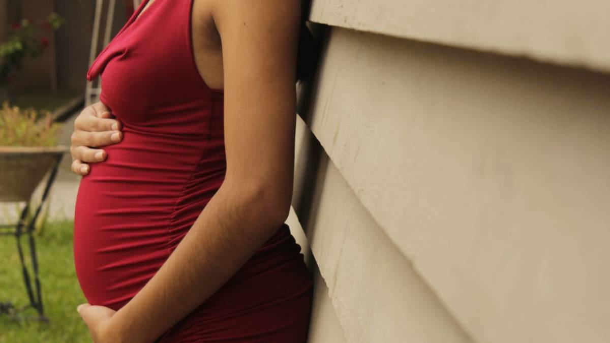 "Niñas sí, madres no": La estrategia contra el embarazo infantil en México