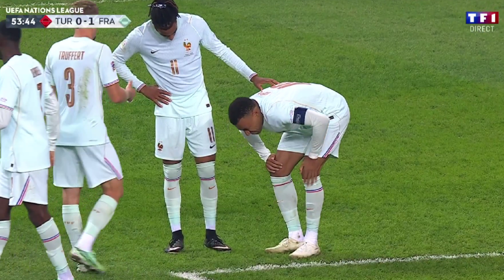 Luz y sombra en el debut de Zidane: Mbappé da el triunfo pero termina lesionado