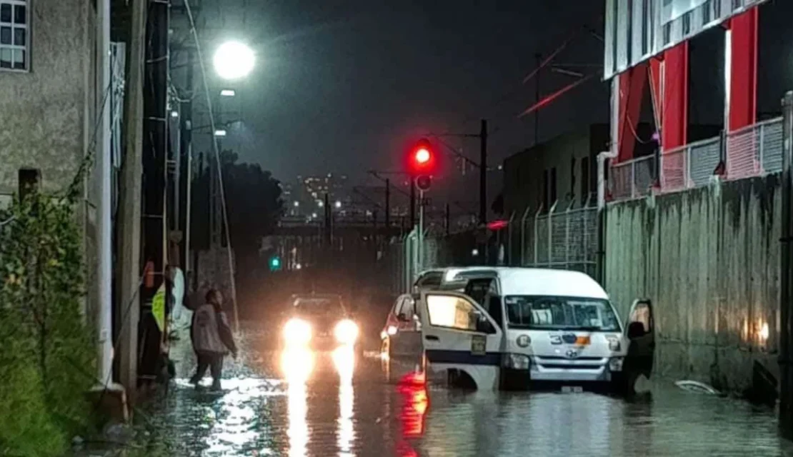 ¡De terror! Mueren 6 personas por fuga de gas en transporte público del Edomex