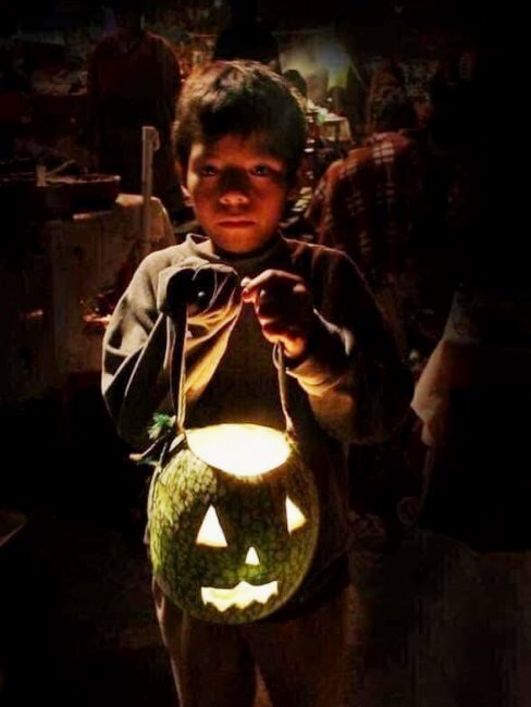 “Pedir calaverita”: El origen de la tradición mexicana del Día de Muertos