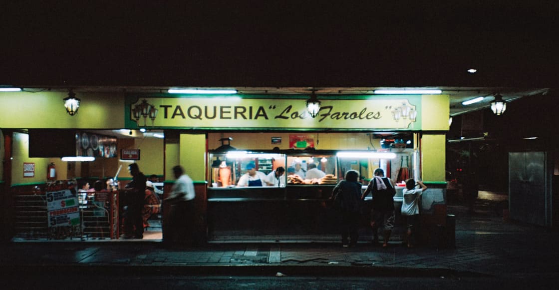 ¿Decir provecho es de mala educación?