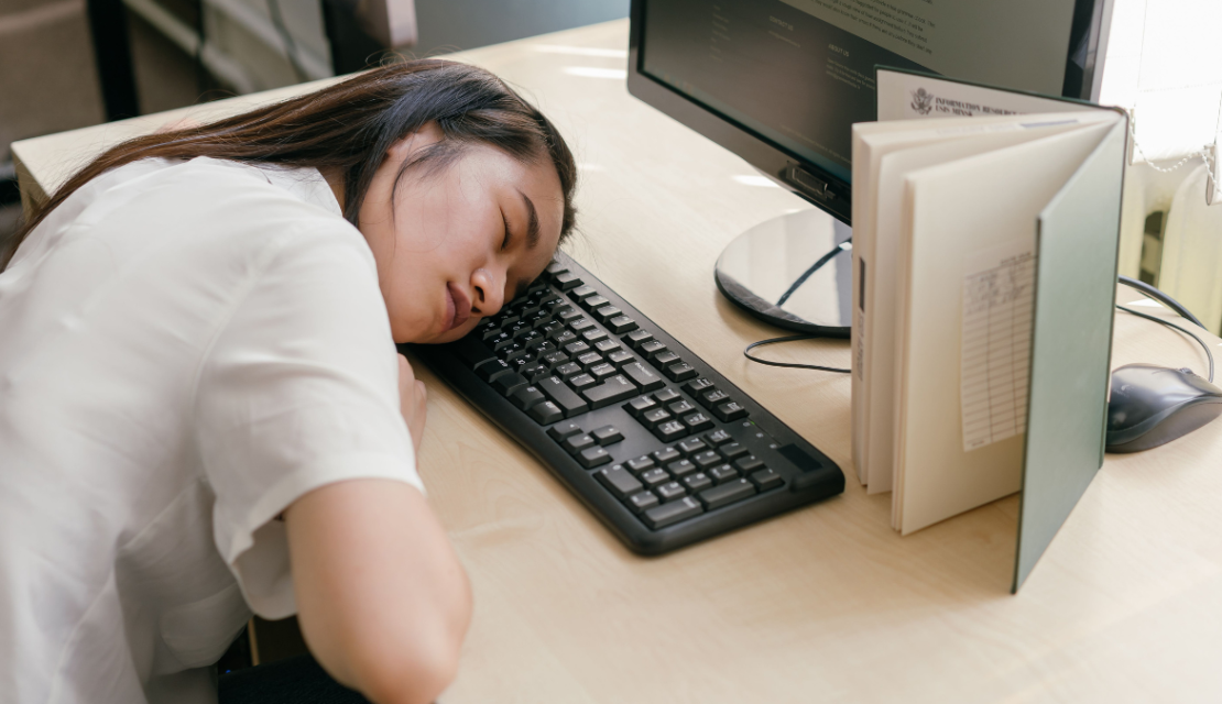 ¿Siesta por la tarde? La ciencia la aprueba para desestresar al cerebro