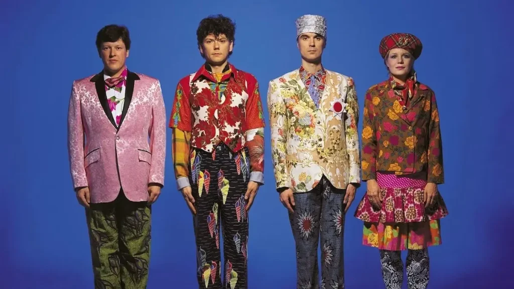 Fotografía de todos los miembros de The Talking Heads