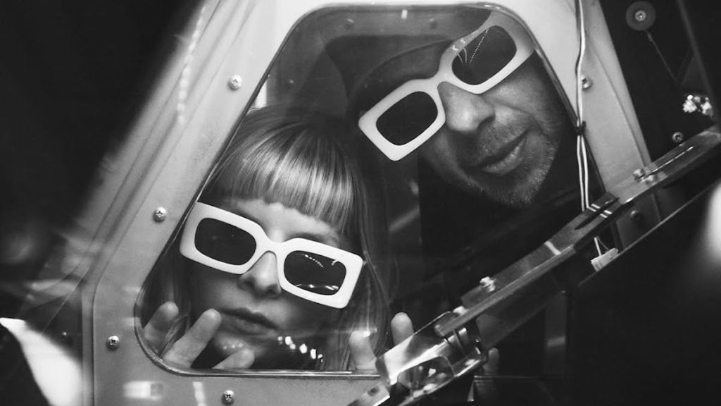 foto del dueto TOMORA, Aurora + Tom Rowland