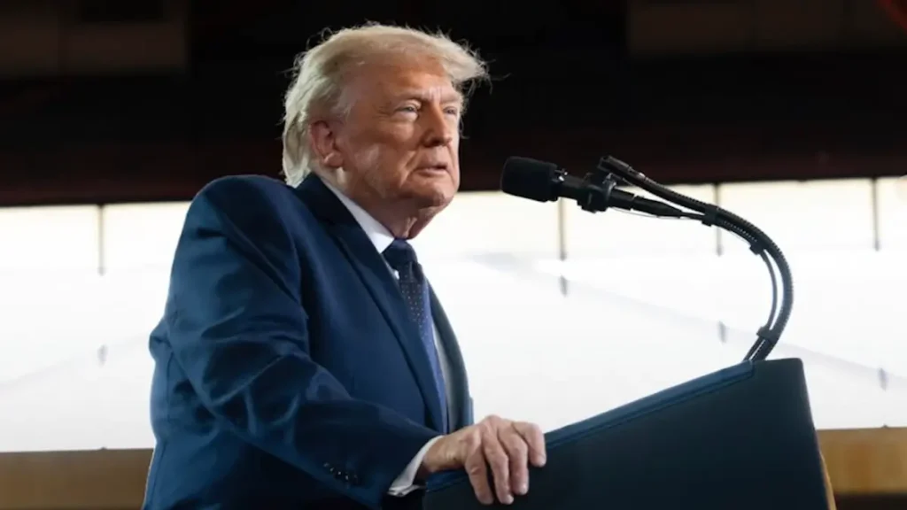 Trump reconoce trabajo de México vs. narcotráfico pero pide detener a "funcionarios corruptos"