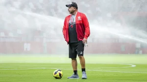 'Turco' Mohamed furioso con la Leagues Cup: "Es inaceptable jugar en una cancha pisoteada"