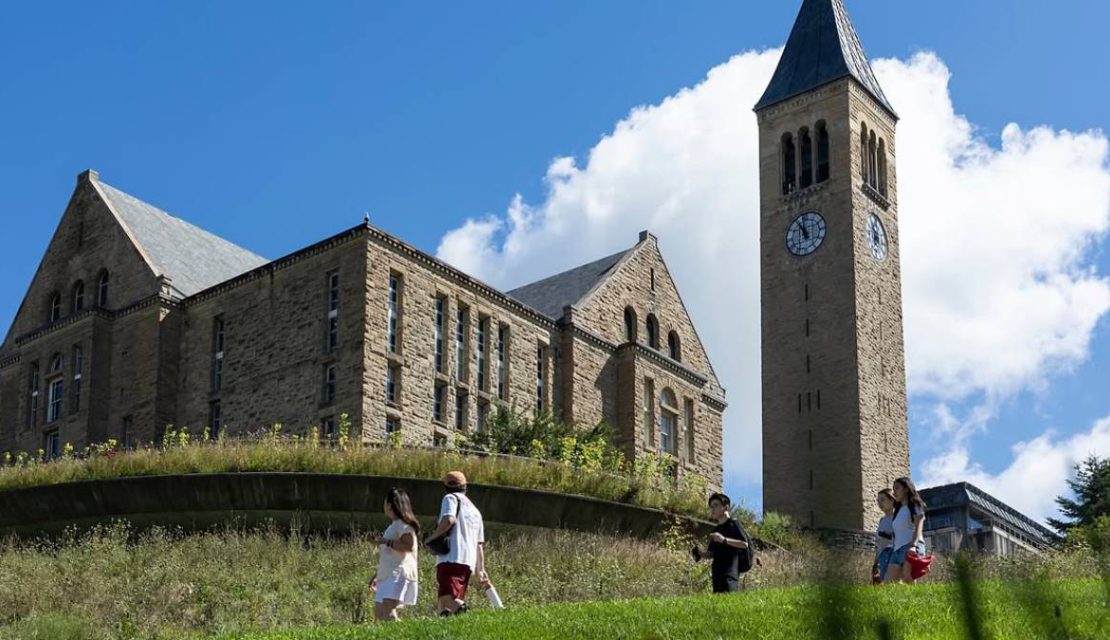 Universidad de Cornell: Lo que se sabe de la demanda que enfrentan por una agresión sexual en grupo