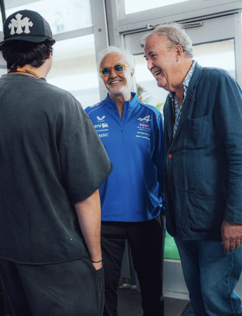Jeremy Clarkson fue invitado por Alpine a Austin