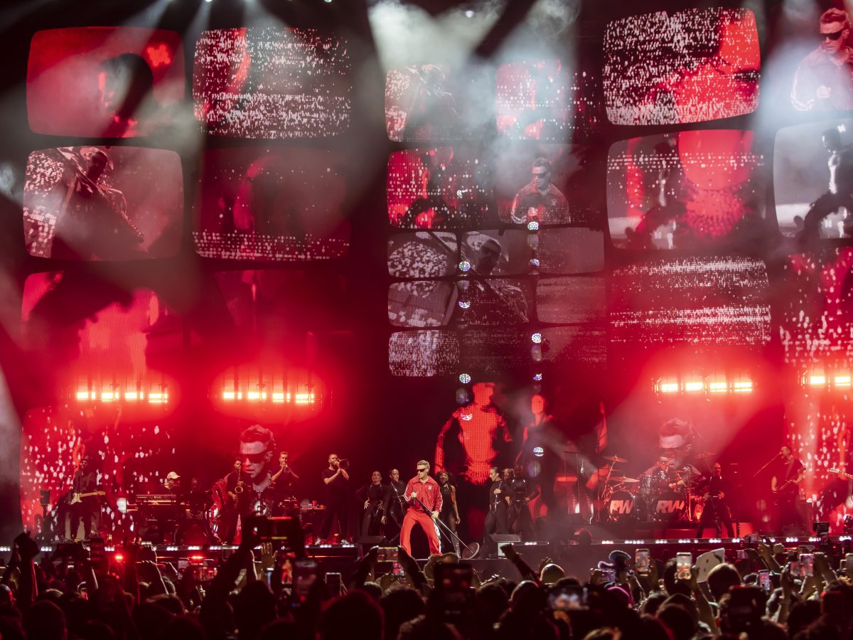 robbie-williams-britpop-palacio-de-los-deportes-resena-concierto