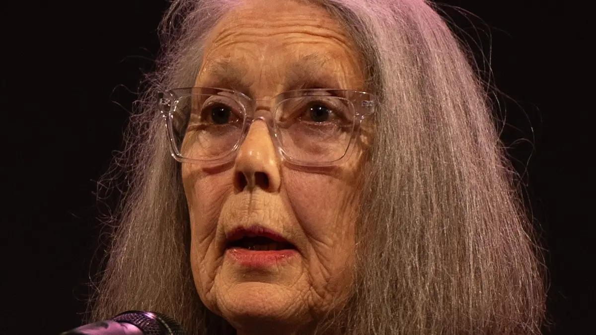La poeta canadiense Anne Carson gana el Premio Nobel de Literatura 2026