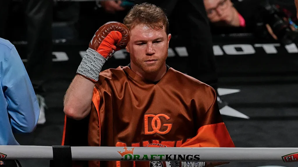 'Canelo' Álvarez peleará en octubre