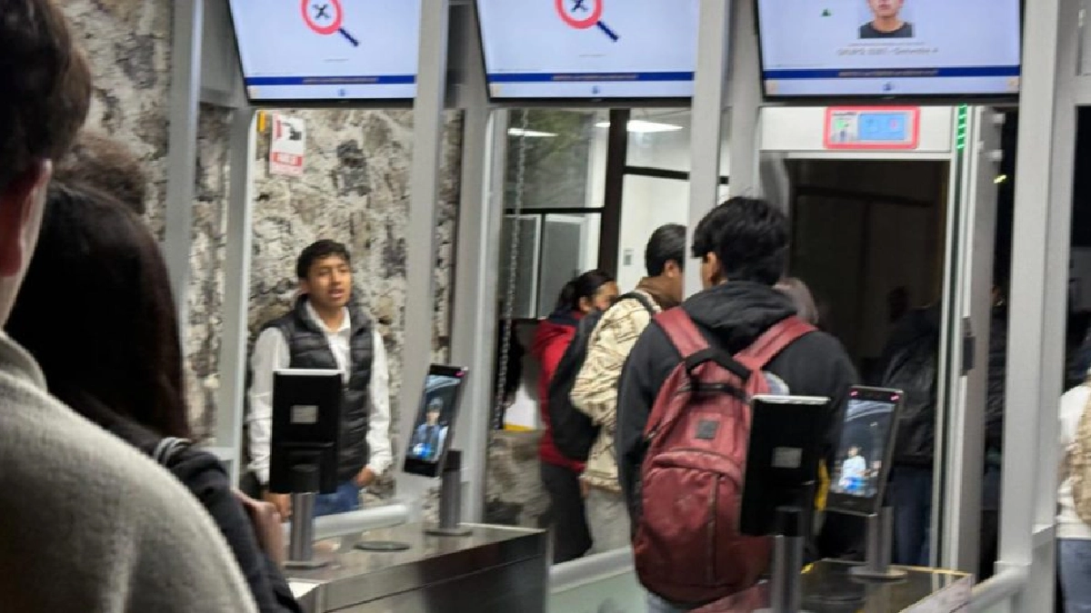 cch-sur-vuelve-suspender-clases-danos-torniquetes-acceso-seguro