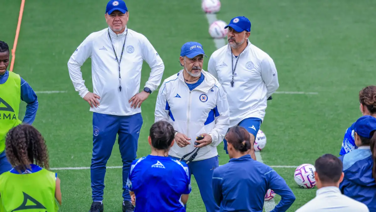 Cruz Azul Femenil despide al 'Potro Gutiérrez: Joaquin Moreno será el entrenador interino