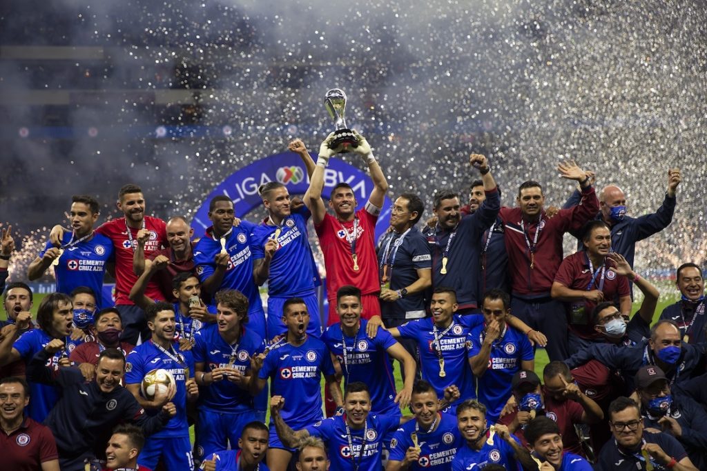 Cruz Azul logró 12 victorias al hilo en 2021