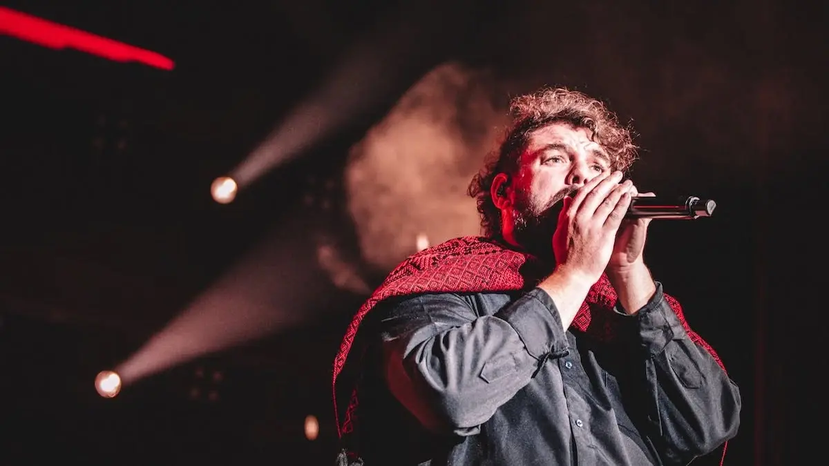 Foto de David Velasco, vocalista de Porter.