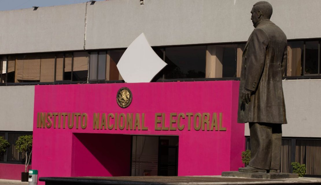 Tras la renuncia de Taddei: Estos son los pasos para elegir a la nueva presidencia del INE