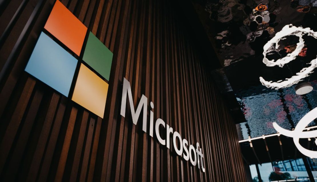 Microsoft busca reducir su plantilla con un programa de retiros voluntarios para 60 mil empleados