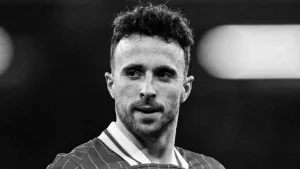 Liverpool publica la biografía de Diogo Jota: El dinero recaudado financiará un programa de futbol base