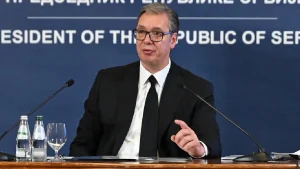 elecciones-serbia-aleksandar-vucic-reconoce-derrota-ante-movimiento-estudiantil-destacada