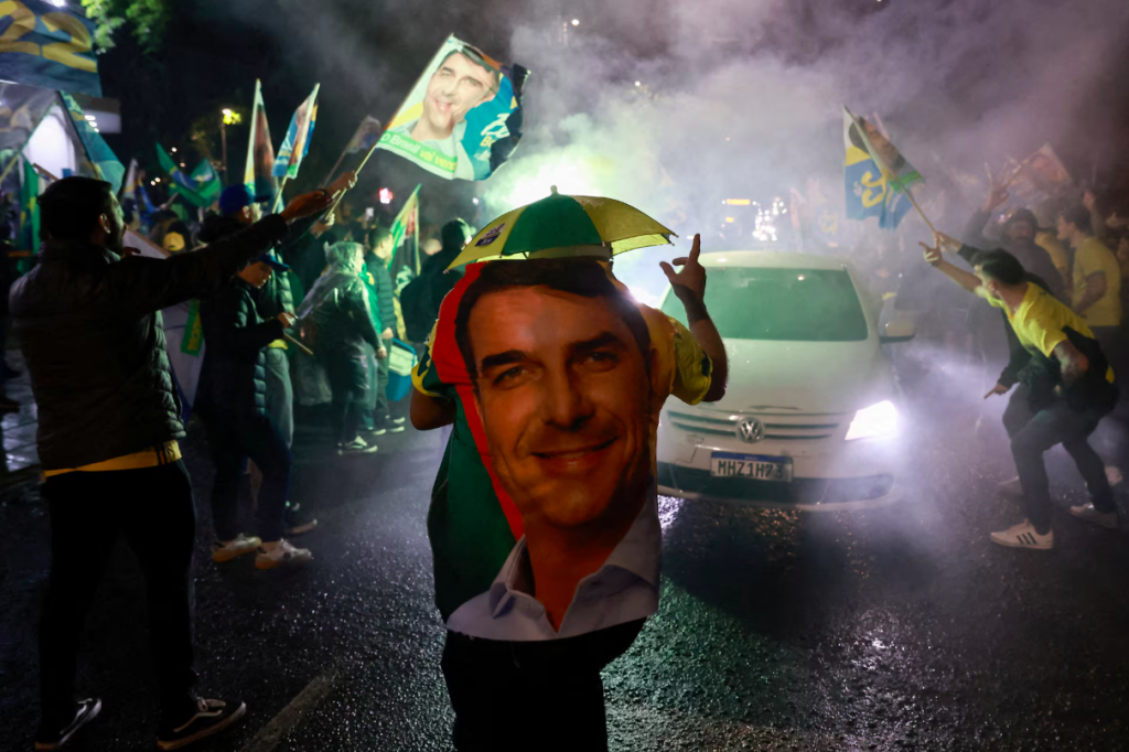 Bolsonaro se declara "presidente electo de Brasil" desde EE.UU.