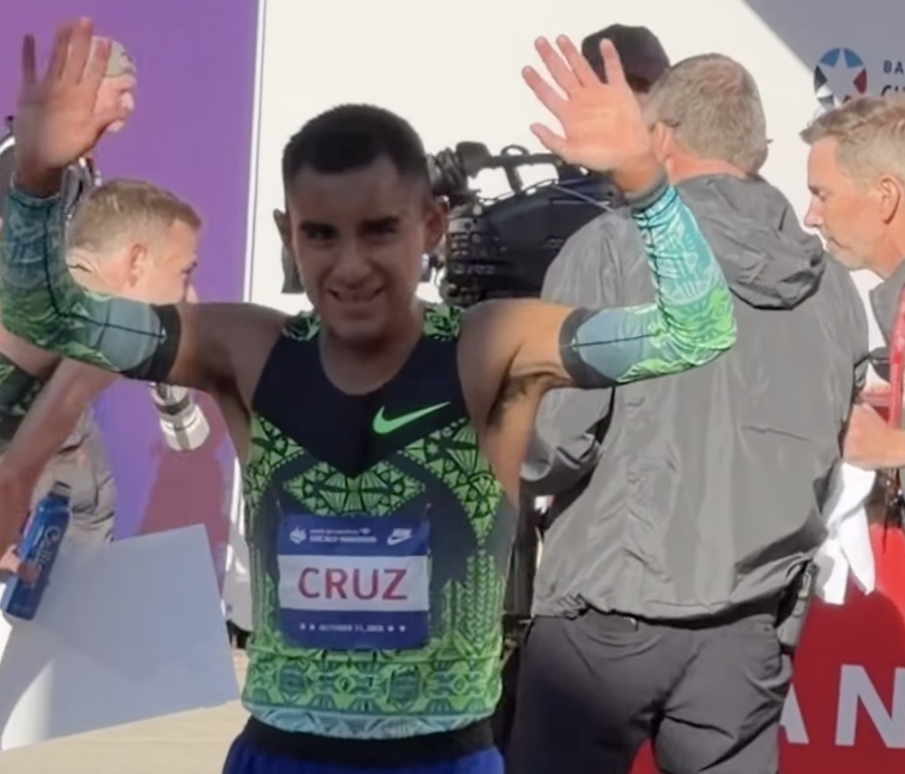 Jorge Luis Cruz en el maratón de Chicago