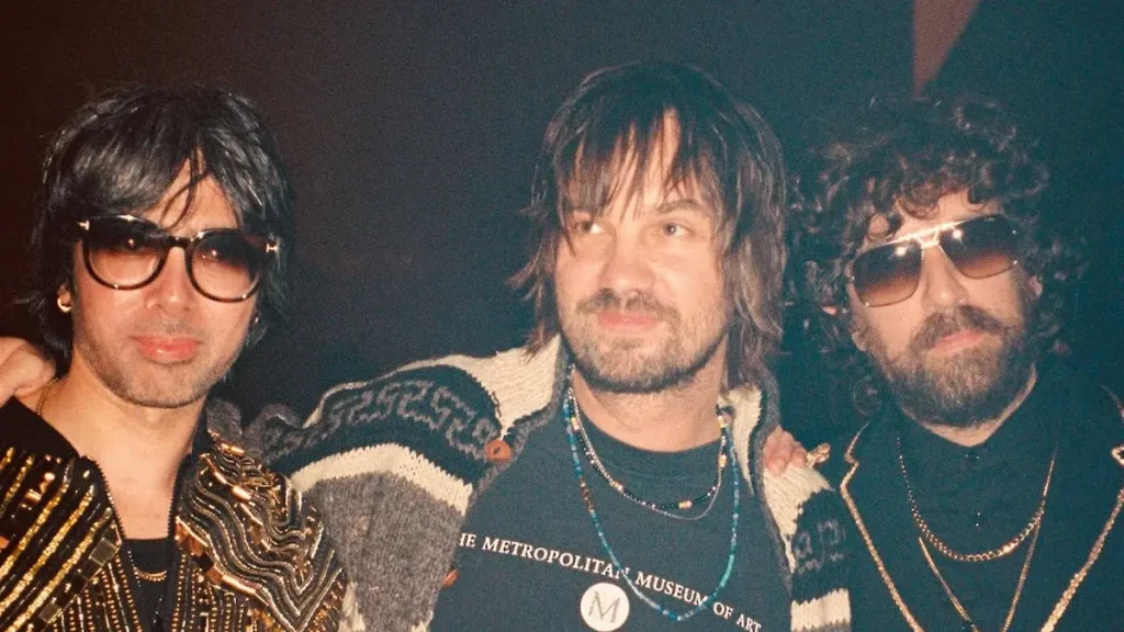Foto de Justice con Kevin parker