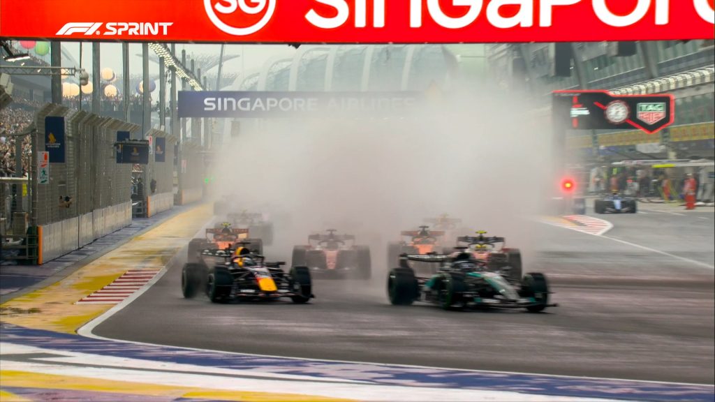 El Mercedes de Russell le arrebata la punta a Verstappen