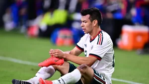 Chucky Lozano se nos lesionó en su regreso a la Selección Mexicana
