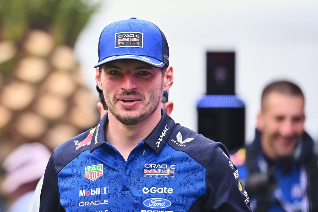 Sancionan a Verstappen y Lawson por choque en el México GP
