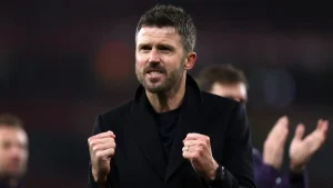 No se va: Michael Carrick seguirá en el Manchester United, dirigirá el juego contra el Chelsea