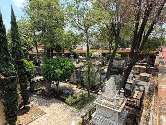 Actividades macabras y geniales: Así celebrará el Día de Muertos el Museo Panteón de San Fernando