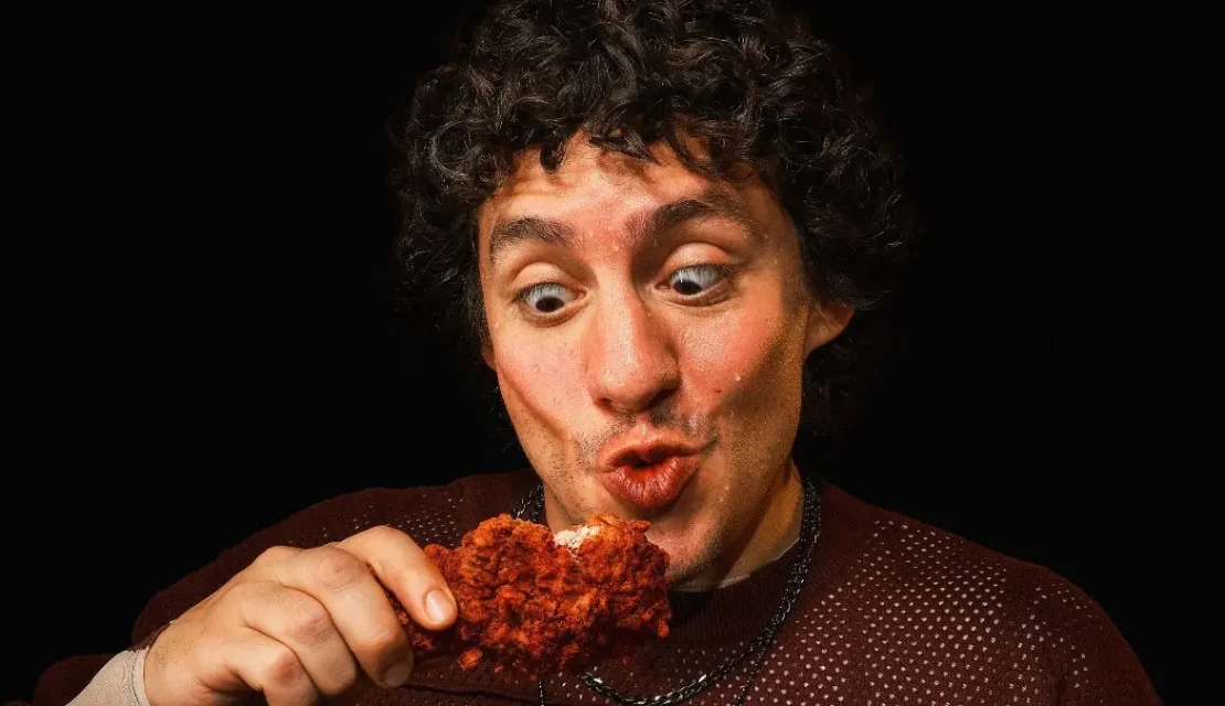 ¿Te gusta sufrir tantito por una buena mordida? Entonces antójate con Hot Cruji Bravo