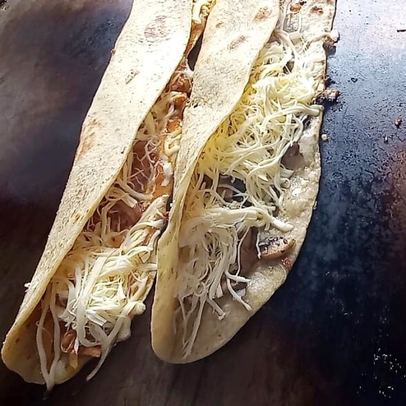 ¿Dónde comer quesadillas gigantes en la CDMX?