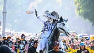 ¡Que no te agarre el tráfico! Ruta del Desfile de Día de Muertos 2026, calles cerradas y alternativas en CDMX