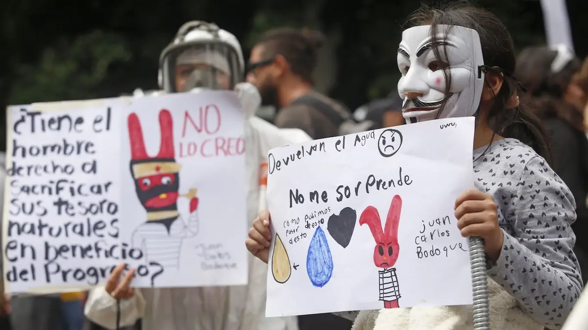 Revocación de mandato y grupos de choque en la segunda marcha por el agua en Guadalajara