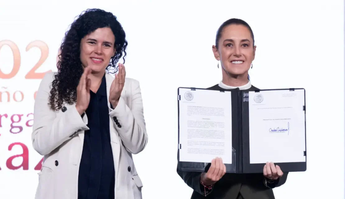 Sheinbaum firma decreto contra la violencia digital: plataformas deberán retirar contenido de abuso y acoso