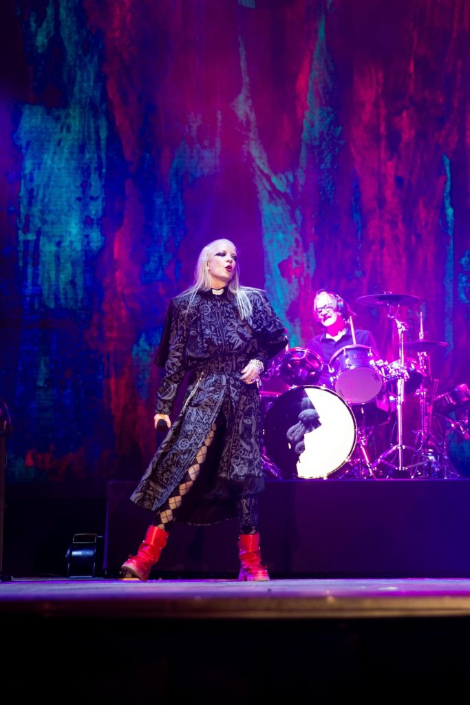 shirley manson en México