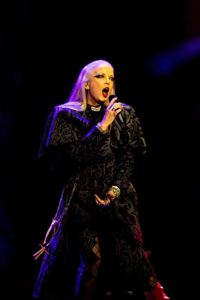 shirley manson en México