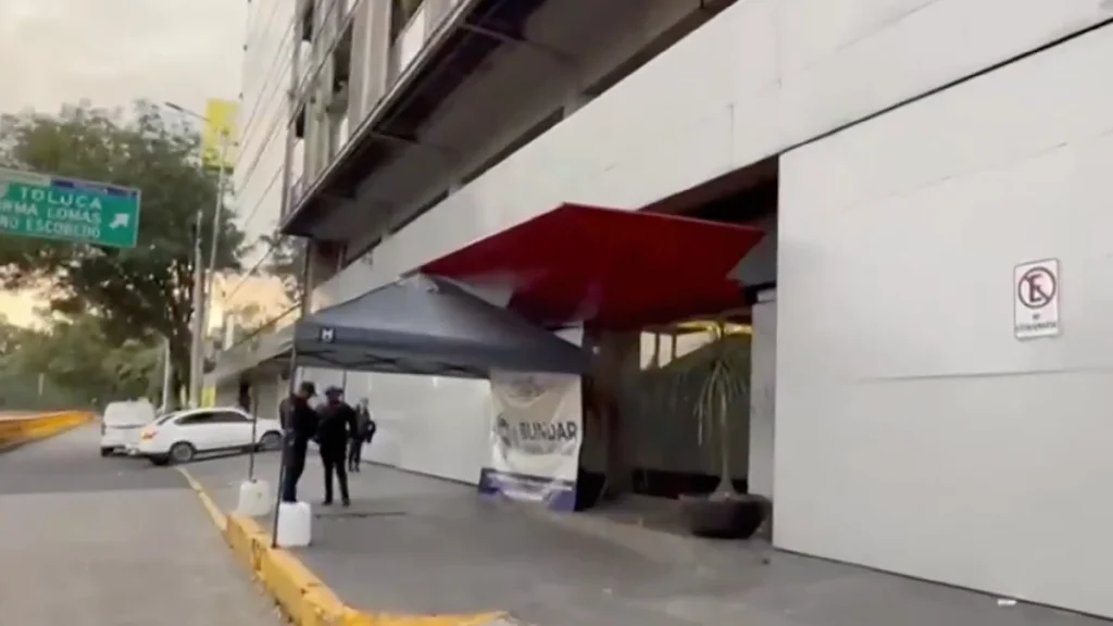 sujetos-roban-con-enganos-autos-lujo-colonia-anzures-cdmx-modus-operandi-1