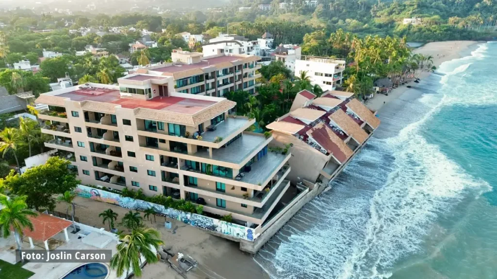 Torres residenciales en Punta Paraíso, Nayarit, en riesgo de colapsar; Profepa activa protocolos de emergencia
