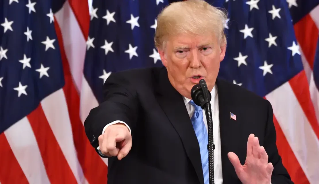Trump propone “disparar” a quienes filtren información clasificada
