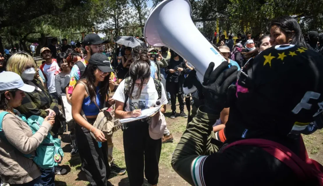 Estudiantes de la UNAM y UAM entran en paro; esto es lo que exigen