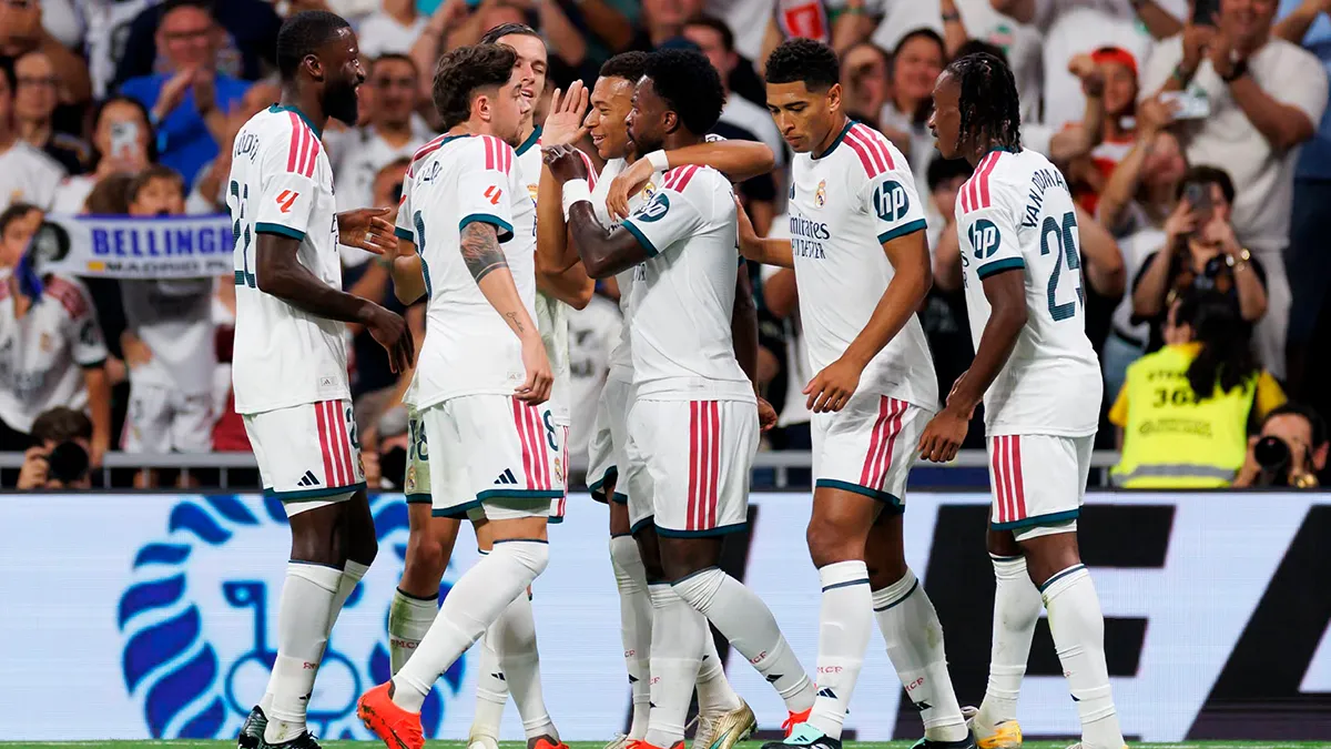Vinicius se disculpa por la expulsión que lo dejaría fuera del clásico contra Barcelona