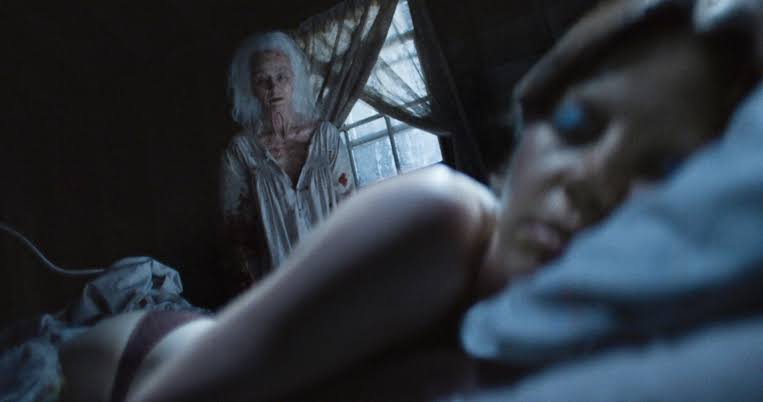 Mia Goth en X como Maxine y Pearl